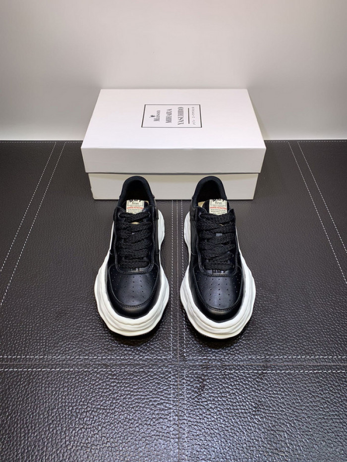 maison mihara yasuhiro sneaker
