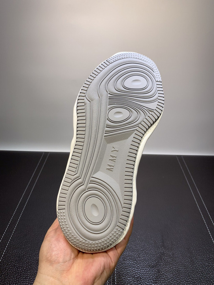 maison mihara yasuhiro sneaker