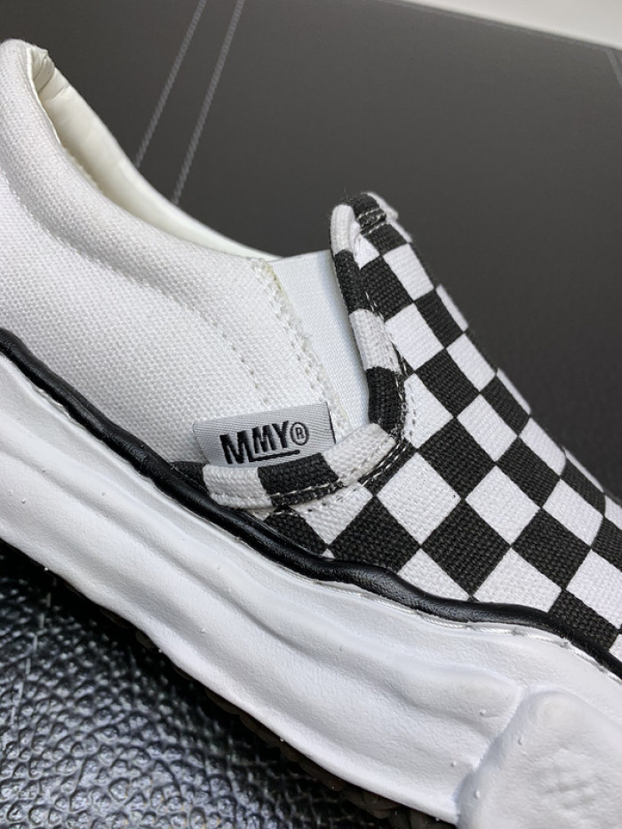 maison mihara yasuhiro sneaker