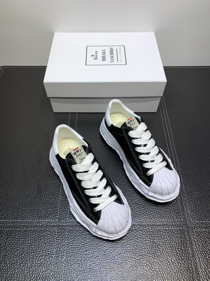 maison mihara yasuhiro sneaker