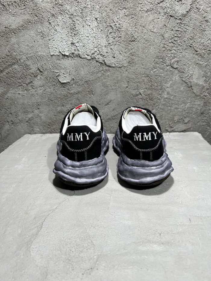 maison mihara yasuhiro sneaker