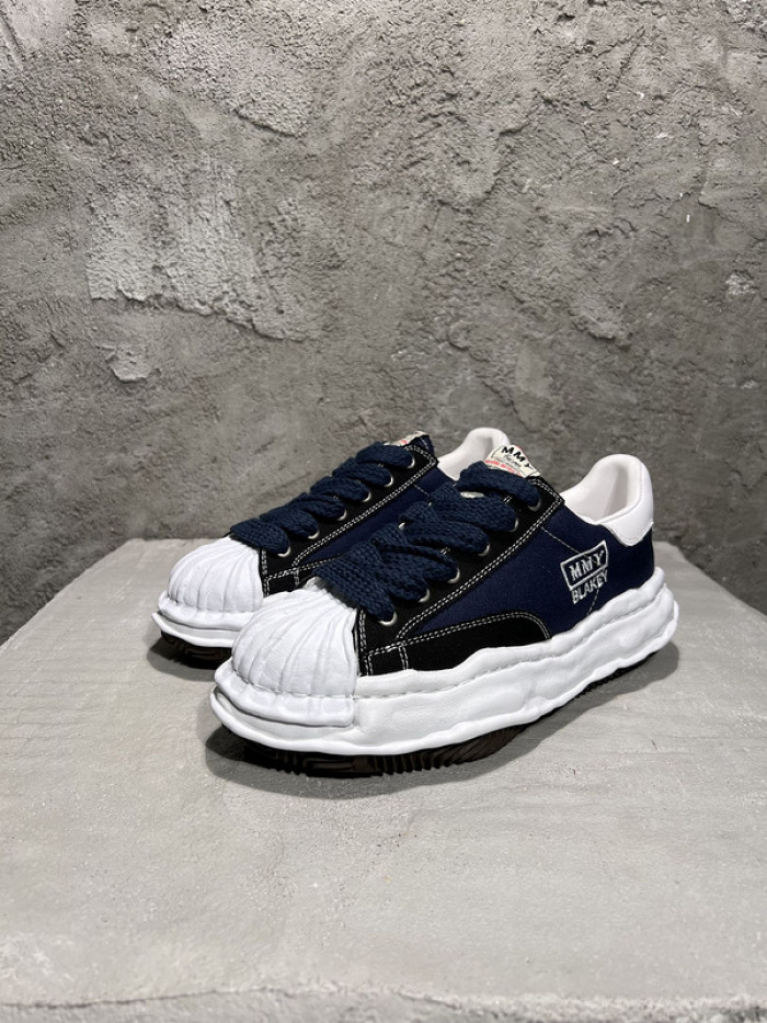maison mihara yasuhiro sneaker