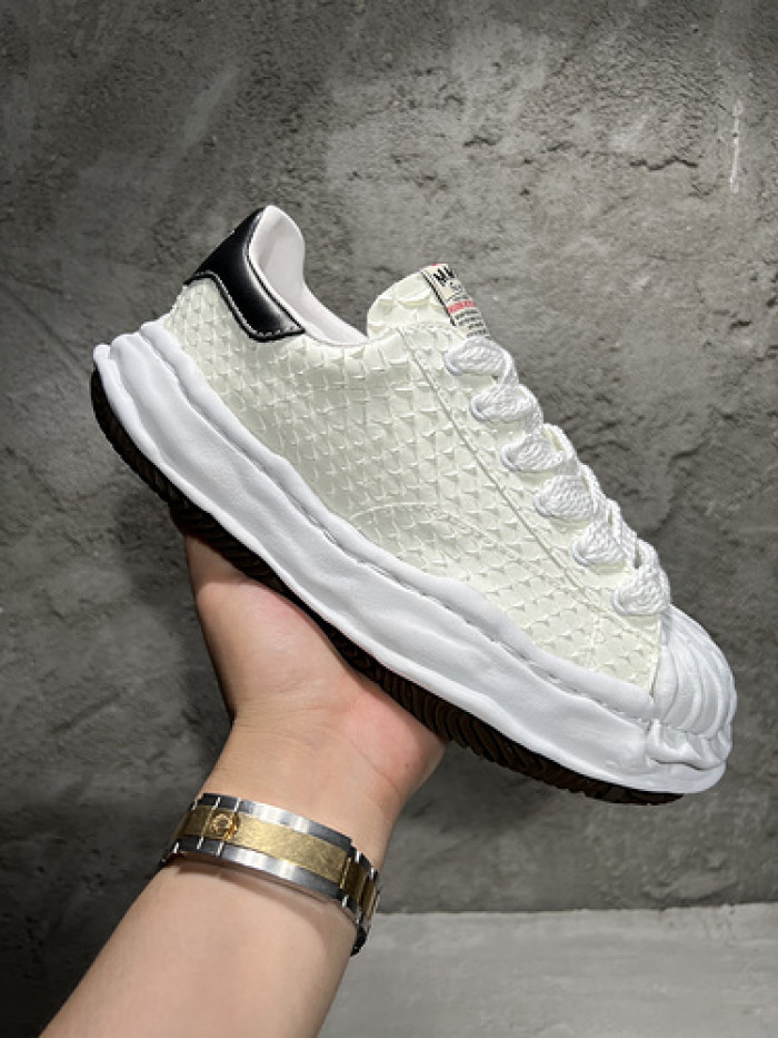 maison mihara yasuhiro sneaker
