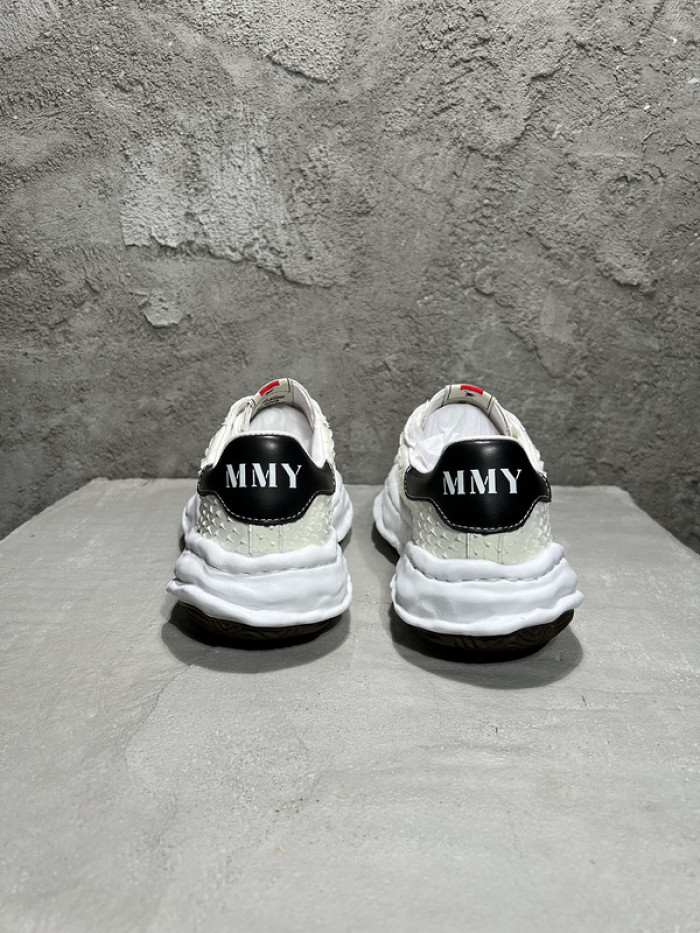 maison mihara yasuhiro sneaker