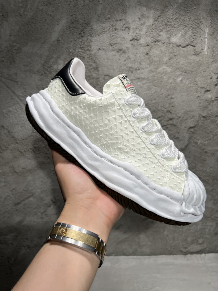 maison mihara yasuhiro sneaker
