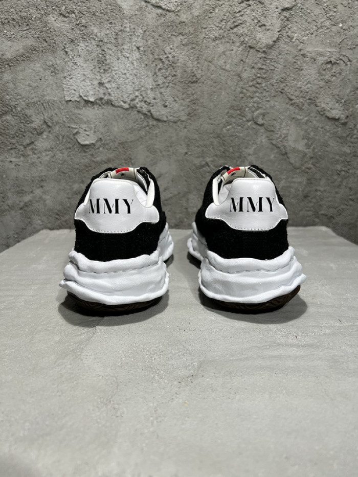 maison mihara yasuhiro sneaker