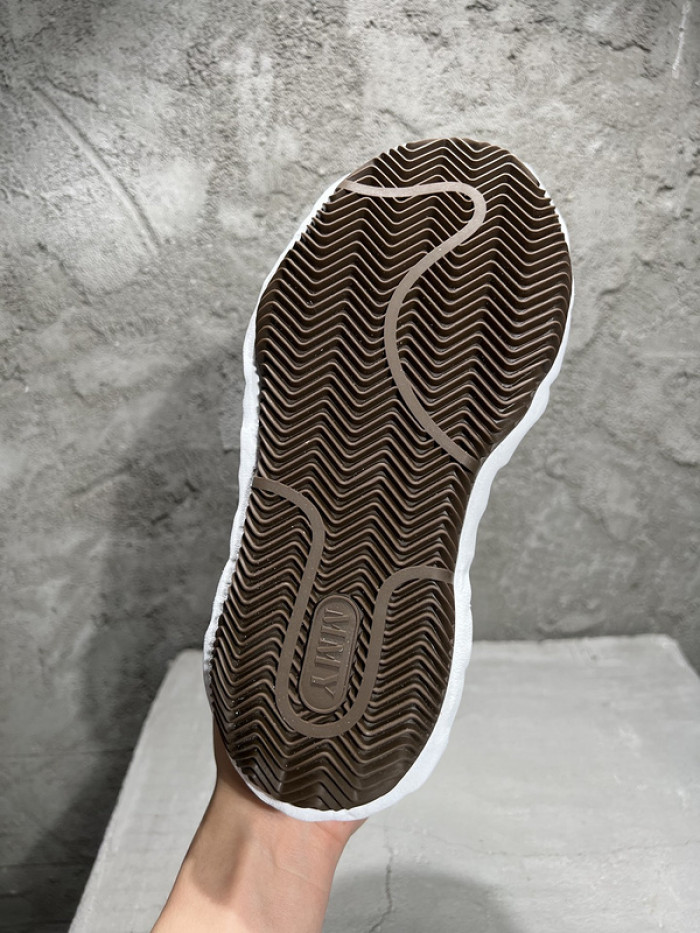 maison mihara yasuhiro sneaker