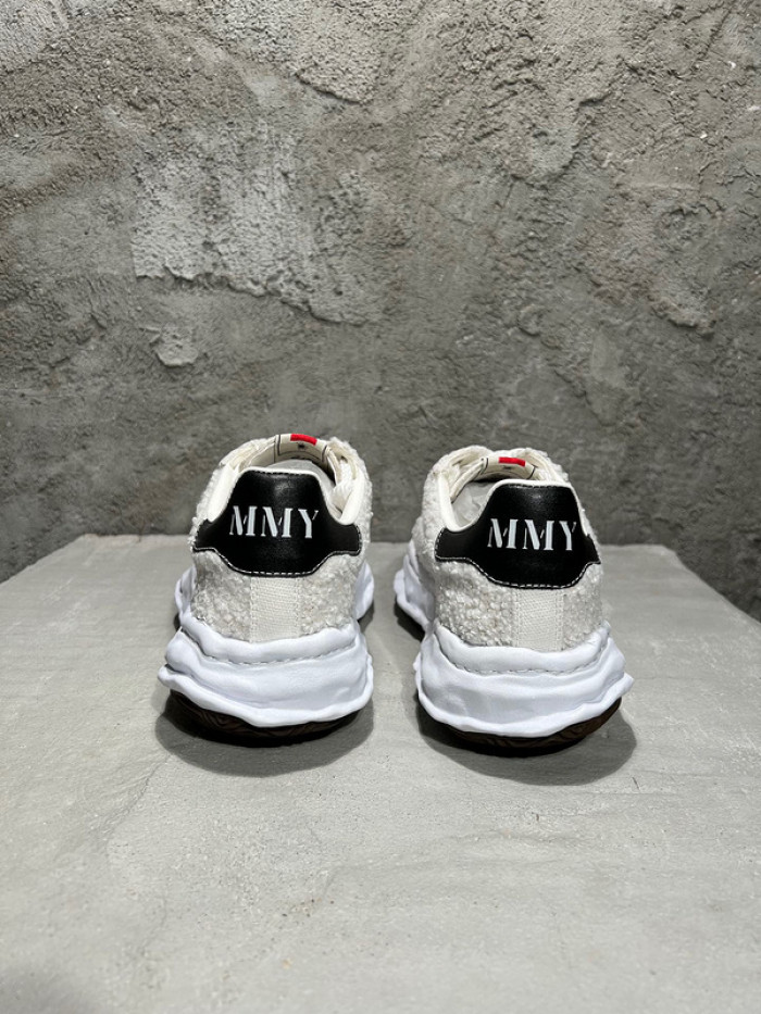 maison mihara yasuhiro sneaker