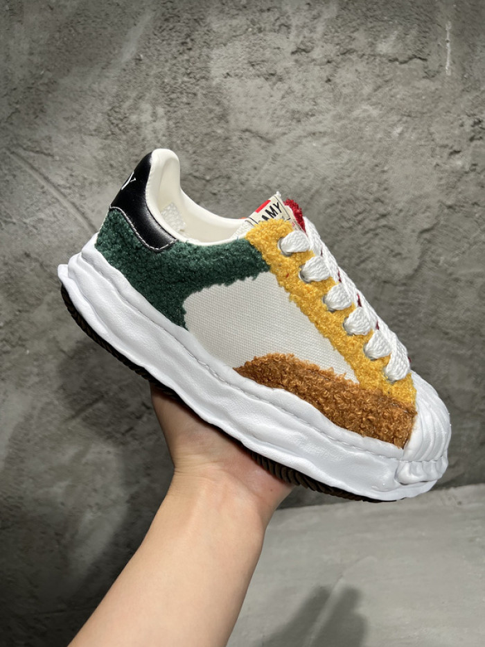 maison mihara yasuhiro sneaker