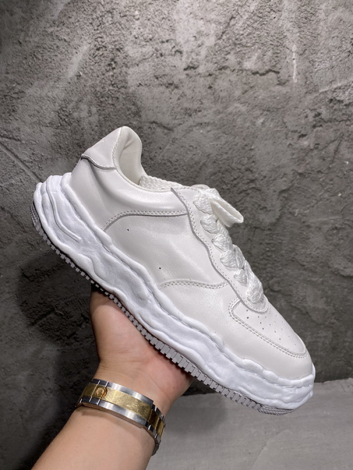 maison mihara yasuhiro sneaker