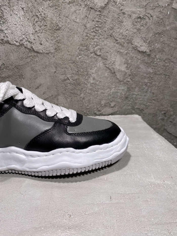 maison mihara yasuhiro sneaker