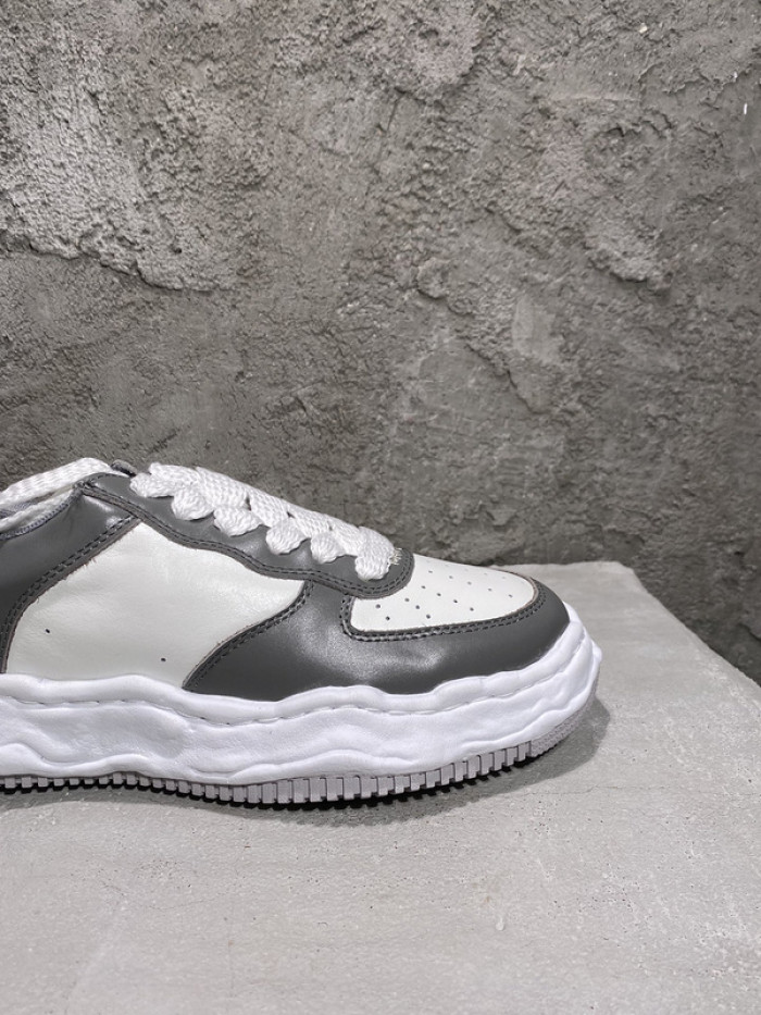 maison mihara yasuhiro sneaker