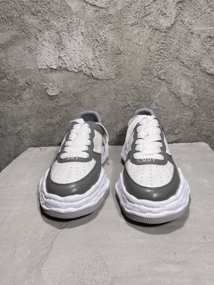 maison mihara yasuhiro sneaker