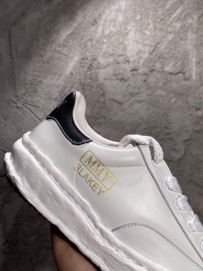 maison mihara yasuhiro sneaker