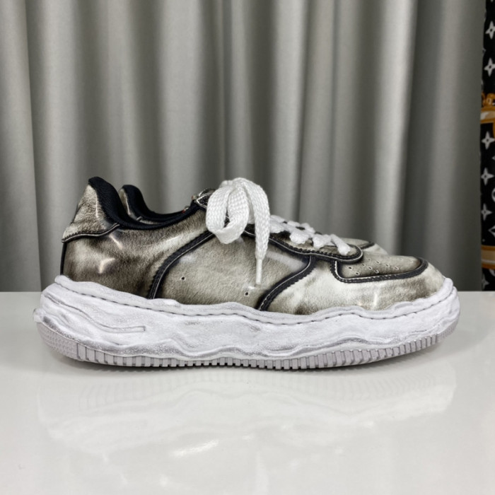 maison mihara yasuhiro sneaker