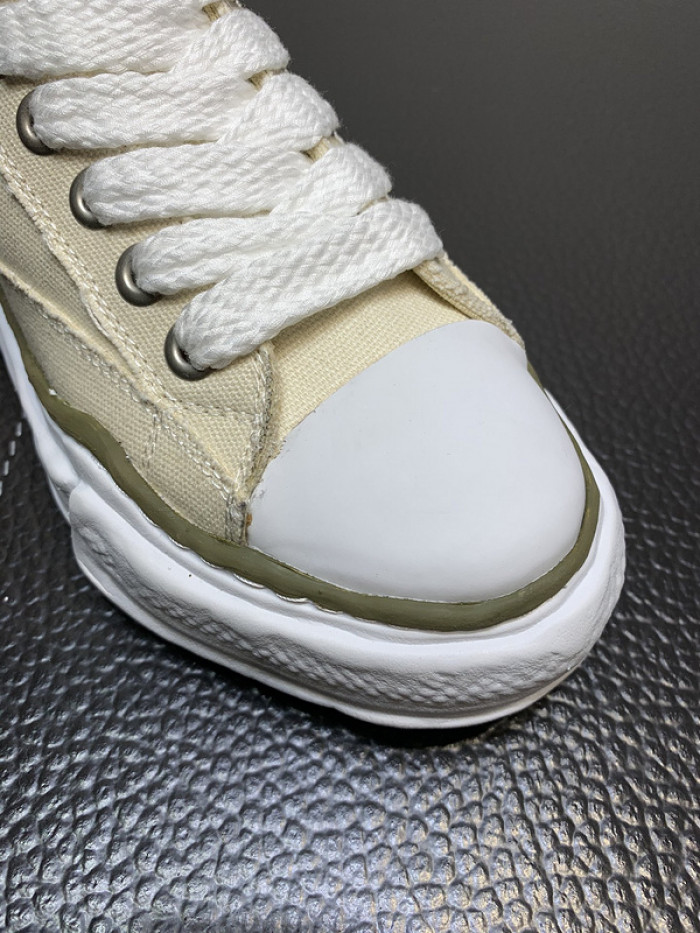maison mihara yasuhiro sneaker
