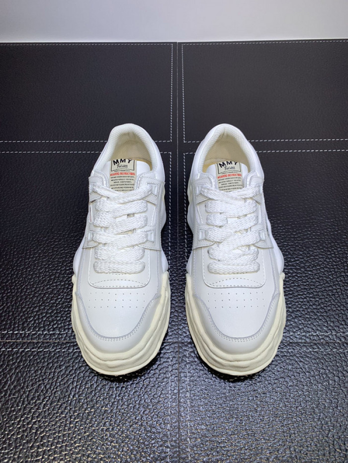 maison mihara yasuhiro sneaker