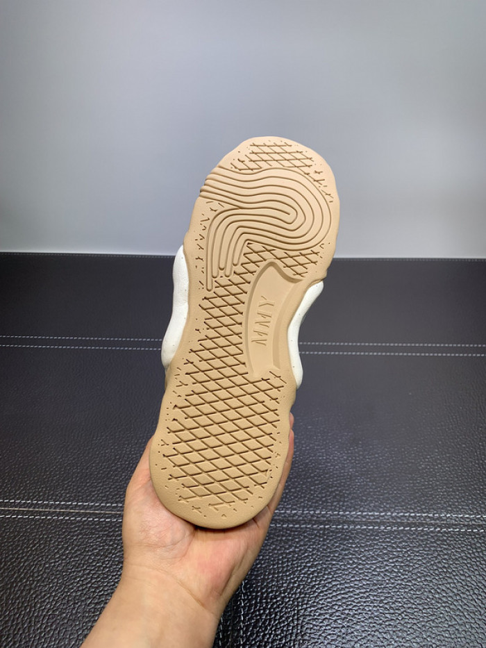 maison mihara yasuhiro sneaker