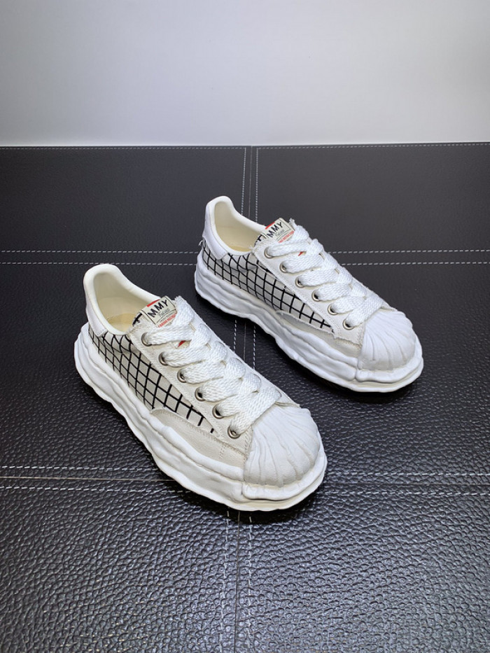 maison mihara yasuhiro sneaker