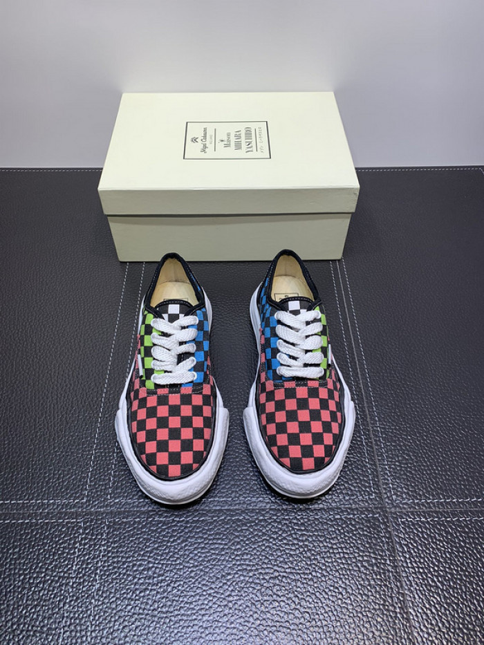 maison mihara yasuhiro sneaker