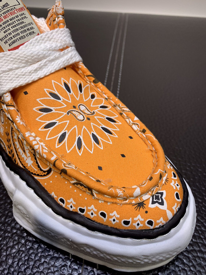 maison mihara yasuhiro sneaker