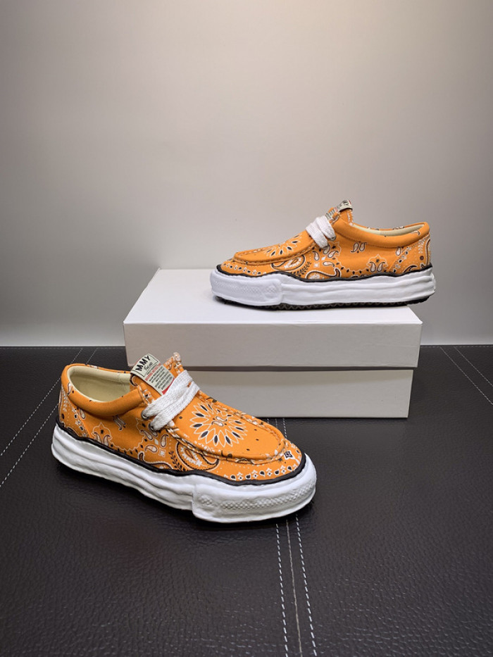 maison mihara yasuhiro sneaker