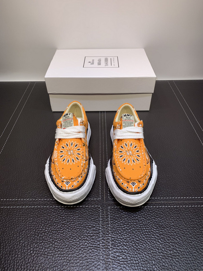 maison mihara yasuhiro sneaker
