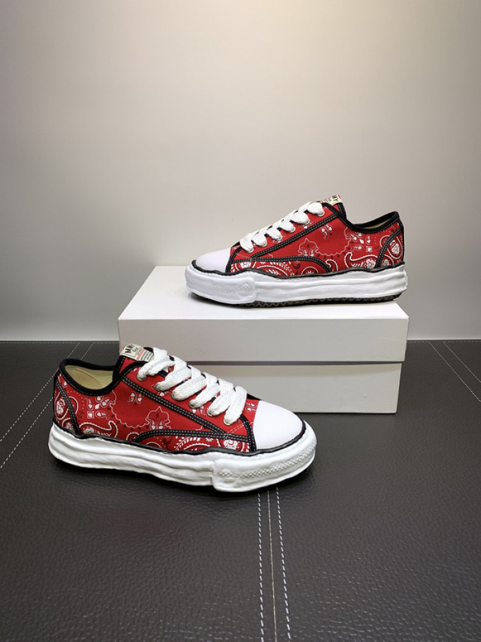maison mihara yasuhiro sneaker