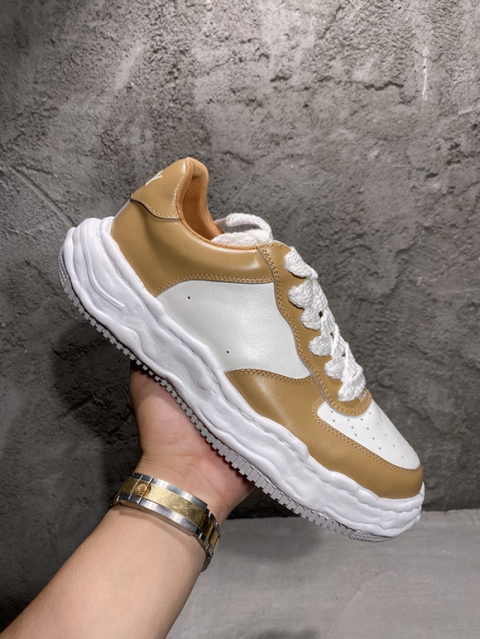 maison mihara yasuhiro sneaker