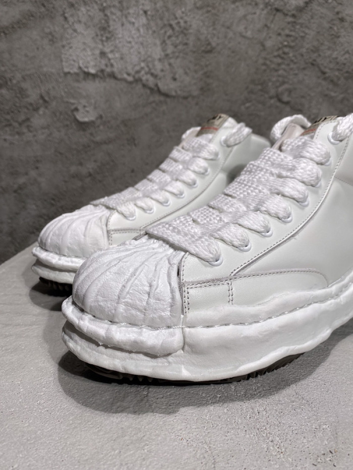 maison mihara yasuhiro sneaker