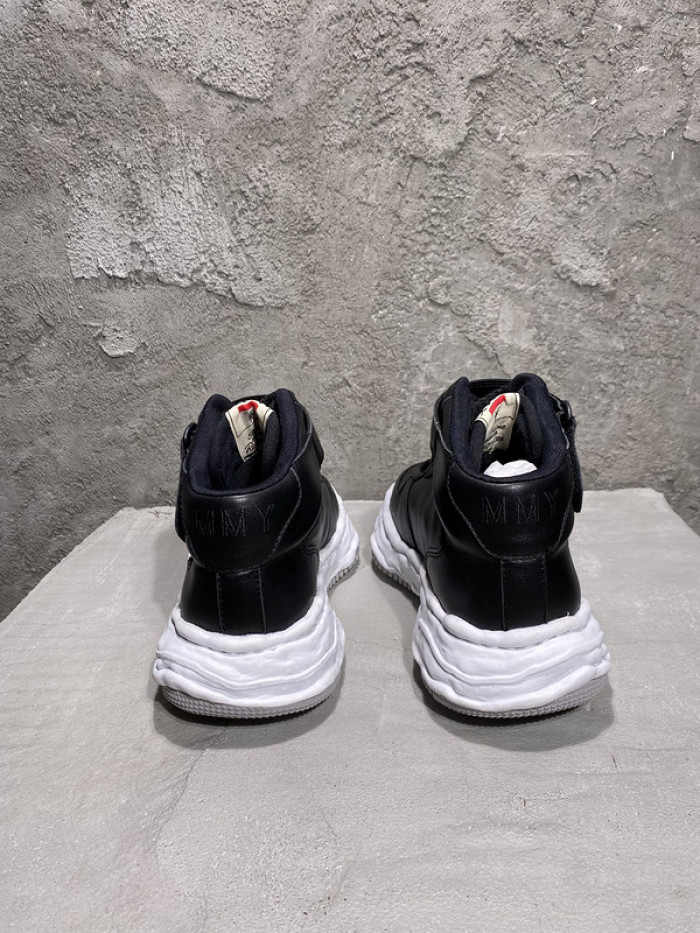 maison mihara yasuhiro sneaker