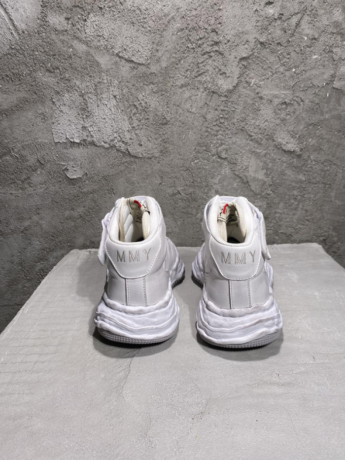maison mihara yasuhiro sneaker