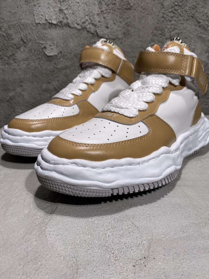 maison mihara yasuhiro sneaker