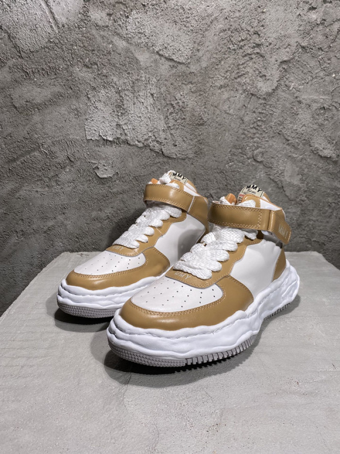 maison mihara yasuhiro sneaker