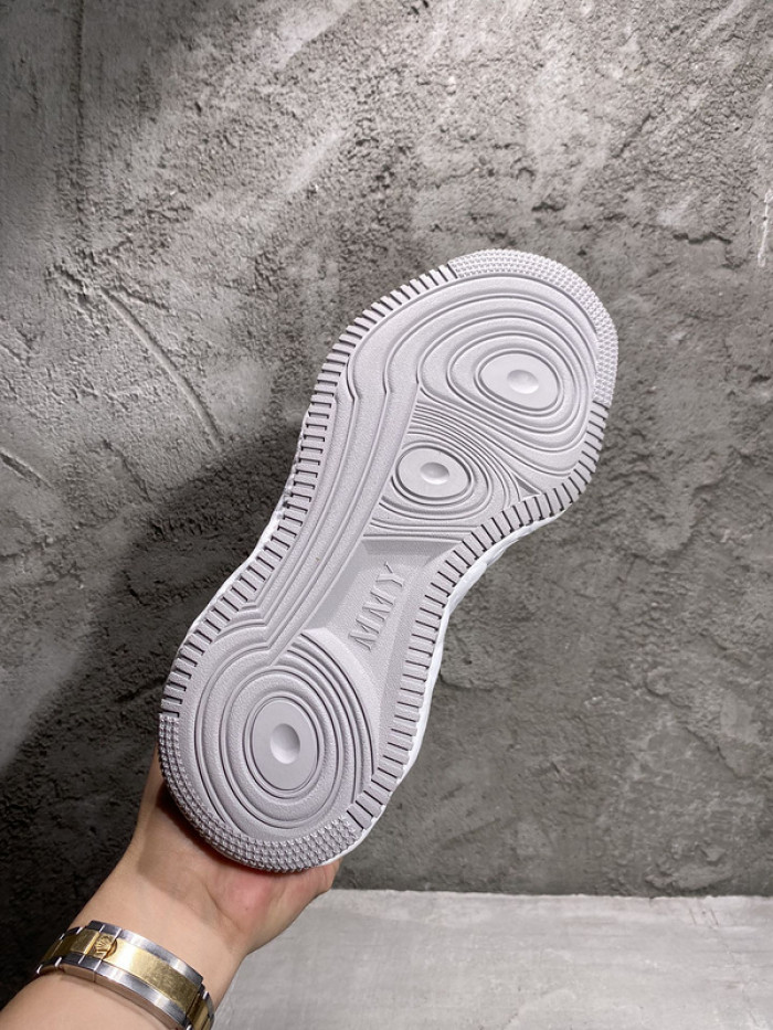 maison mihara yasuhiro sneaker