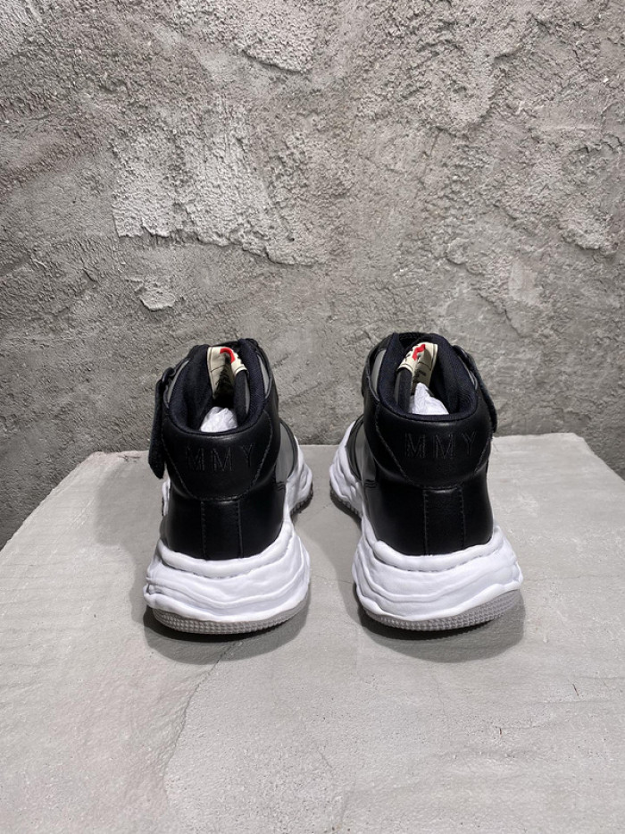 maison mihara yasuhiro sneaker