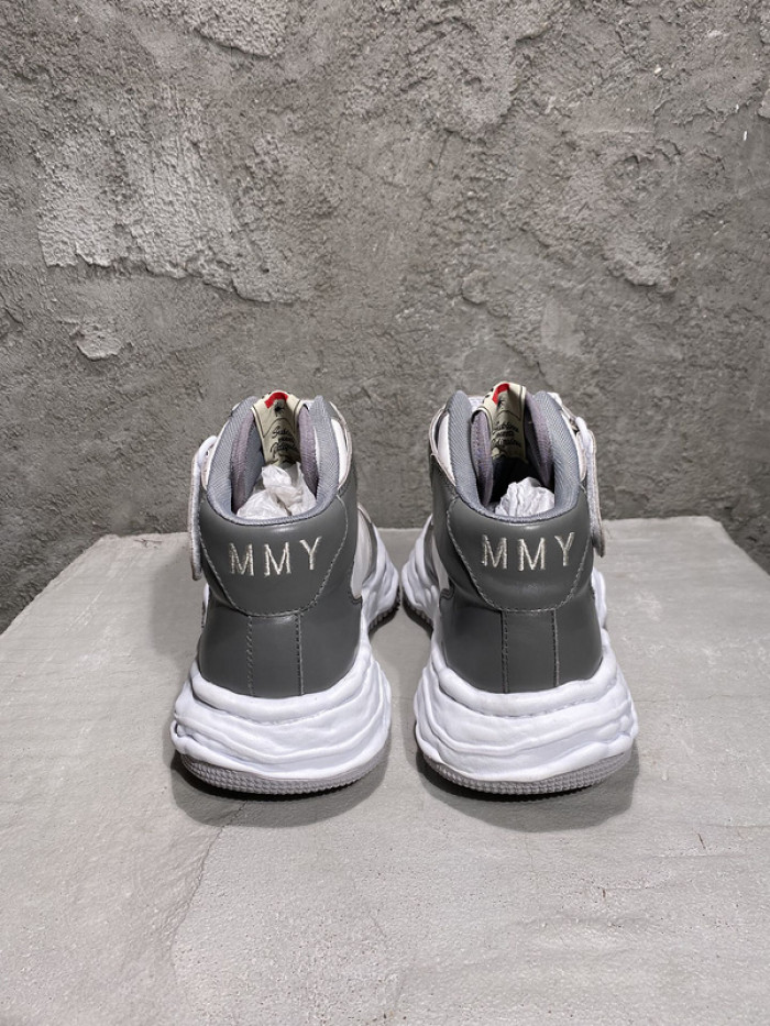 maison mihara yasuhiro sneaker
