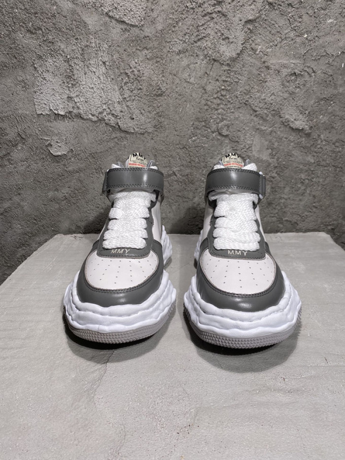 maison mihara yasuhiro sneaker