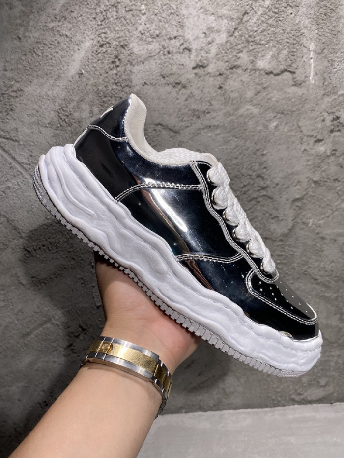 maison mihara yasuhiro sneaker