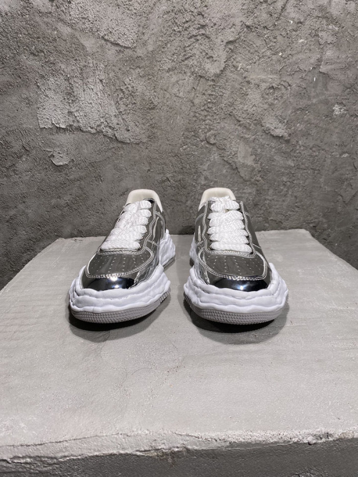 maison mihara yasuhiro sneaker