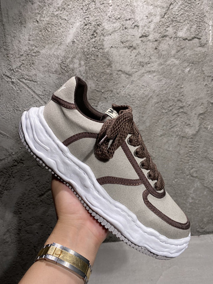 maison mihara yasuhiro sneaker