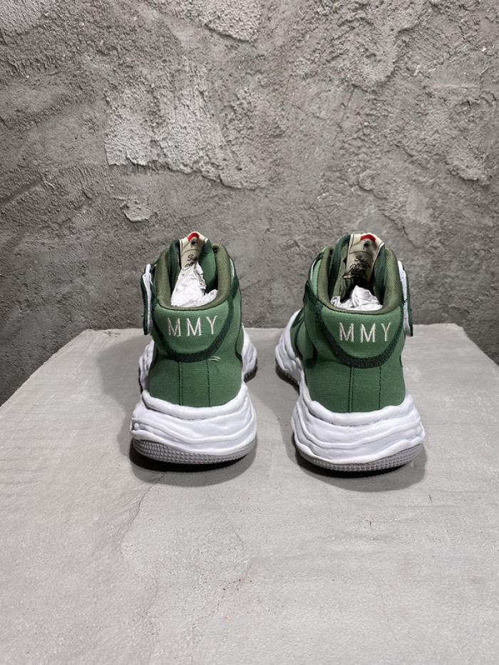 maison mihara yasuhiro sneaker