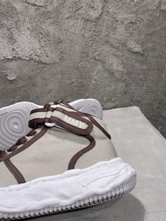 maison mihara yasuhiro sneaker