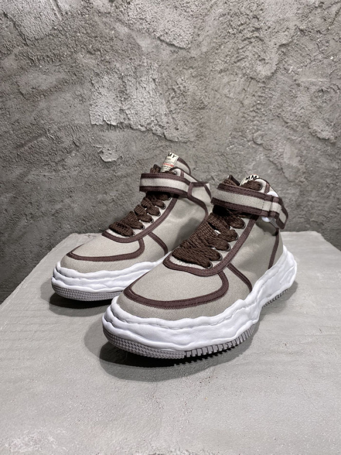 maison mihara yasuhiro sneaker