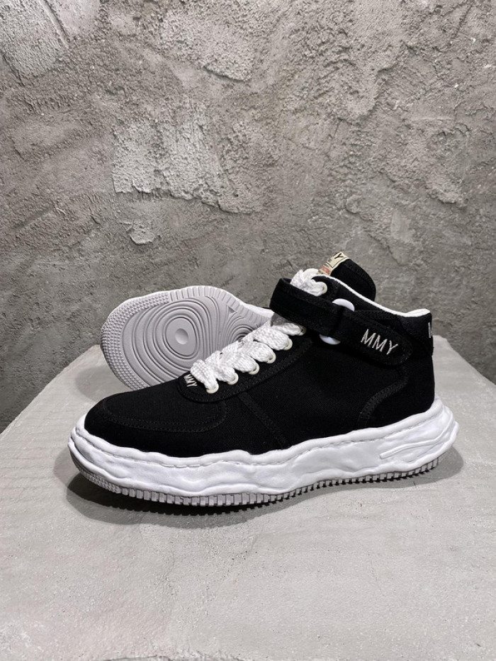 maison mihara yasuhiro sneaker