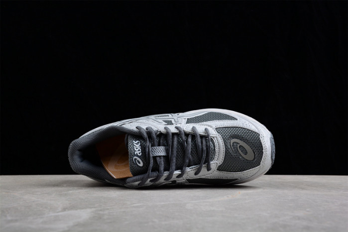 As*ic*s sneaker