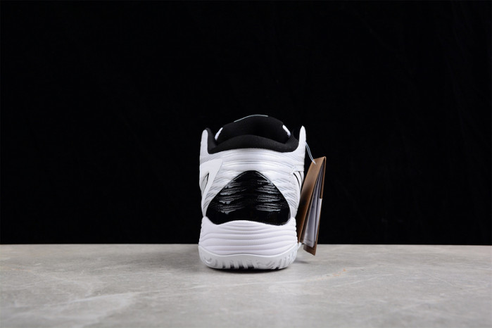 As*ic*s sneaker