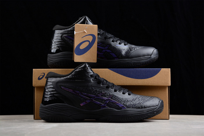 As*ic*s sneaker