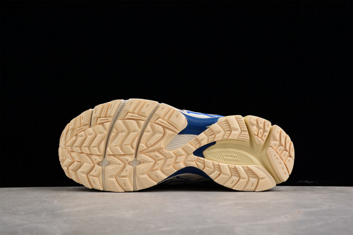 As*ic*s sneaker