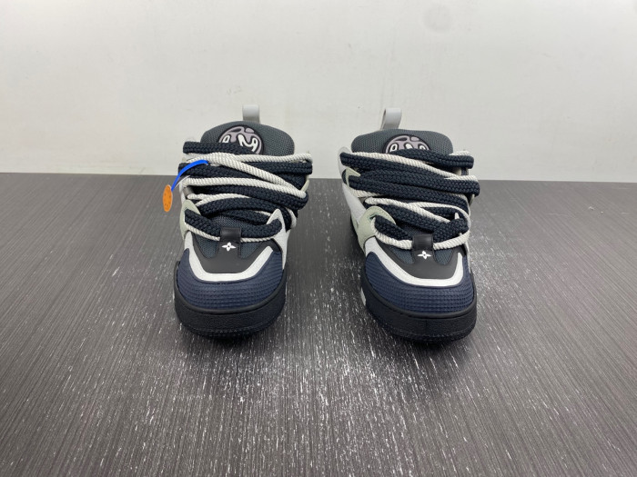 lovt sneaker